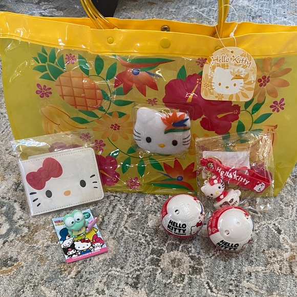 NWT Hello Kitty Bundle - Picture 1 of 6